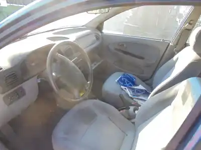 Veicolo di demolizione kia rio 1.5 cat dell'anno 2002 alimentato a5d