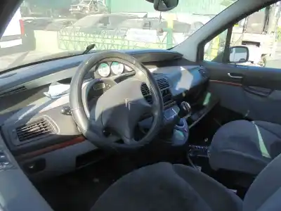 Scrapping Vehicle citroen c8 2.2 hdi 16v premier ii of the year 2005 powered 4hw