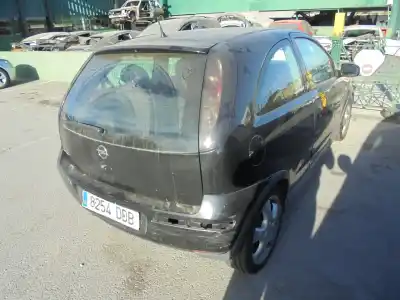 Veicolo di demolizione opel corsa c 1.7 16v cdti dell'anno 2004 alimentato z17dth
