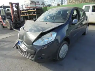 Veículo de Sucata renault clio iii 1.5 dci diesel cat do ano 2012 alimentado k9k770