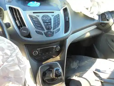 Veículo de Sucata ford c-max ii (dxa/cb7, dxa/ceu) 1.6 tdci do ano 2010 alimentado t3da