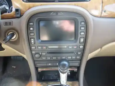 Scrapping Vehicle jaguar s-type 2.7 v6 diesel cat of the year 2006 powered 7g