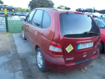 Здавання транспортного засобу renault scenic (ja..) 1.9 dci authentique року 2003 потужний 