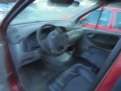 Здавання транспортного засобу renault scenic (ja..) 1.9 dci authentique року 2003 потужний 