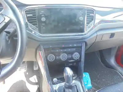 Veicolo di demolizione volkswagen t-roc 2.0 tsi dell'anno 2018 alimentato czp