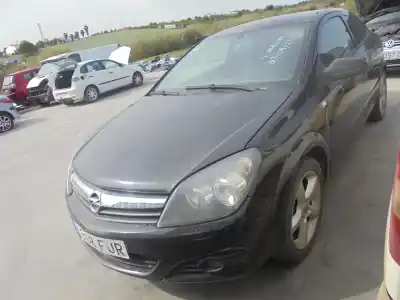 Hurda Aracı opel astra gtc 1.9 cdti yılın 2006 güçlü 