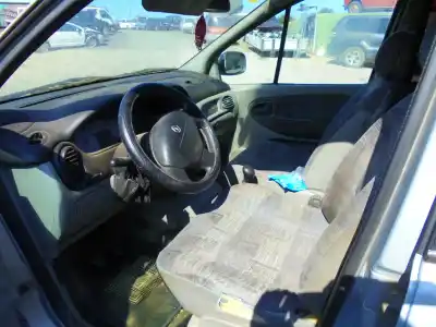 Scrapping Vehicle renault scenic rx4 (ja0) 2.0 16v cat (f4r) of the year 2000 powered f4rc7