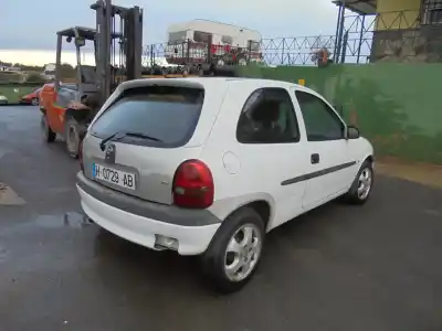 Veículo de Sucata opel corsa b 1.0 12v cat (x 10 xe / lw3) do ano 2000 alimentado x10xe