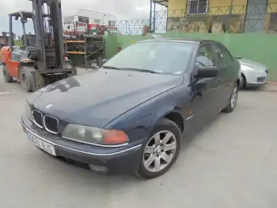 Scrapping Vehicle bmw serie 5 berlina (e39) * of the year 1999 powered 306d1