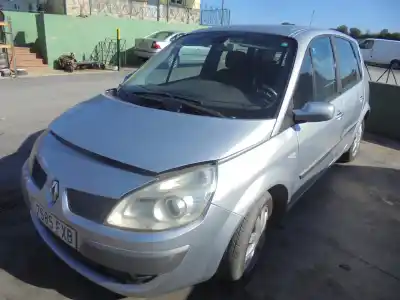 Scrapping Vehicle RENAULT SCÉNIC II (JM0/1_) 1.6 16V (JM1R) of the year 2007 powered K4M7