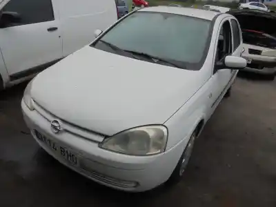Veículo de Sucata opel corsa c 1.2 16v cat (z 12 xe / lw4) do ano 2001 alimentado z12xe