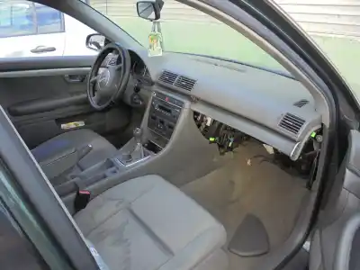 Veículo de Sucata audi a4 avant (8e) 2.0 20v cat (alt) do ano 2003 alimentado alt