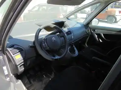 Vehicul casat citroen c4 picasso 1.8 al anului 2008 alimentat 6fyew7a