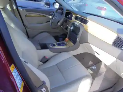 Scrapping Vehicle jaguar s-type 2.7 v6 diesel cat of the year 2005 powered 7g