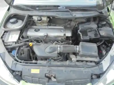 Vehicul casat peugeot 206 cc 2.0 16v cat al anului 2001 alimentat rfn