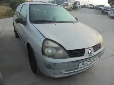 Здавання транспортного засобу renault clio ii fase ii (b/cb0) 1.2 року 2004 потужний d7f726