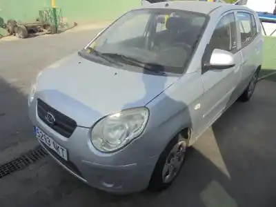 Véhicule à la ferraille kia picanto 1.1 crdi ex de l'année 2009 alimenté d3fa