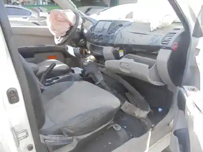 Veicolo di demolizione mitsubishi l 200 (ka0/kb0) 2.5 di-d cat dell'anno 2012 alimentato 4d56hp