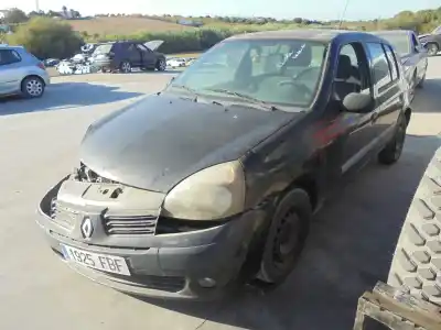Здавання транспортного засобу renault   року 2006 потужний 