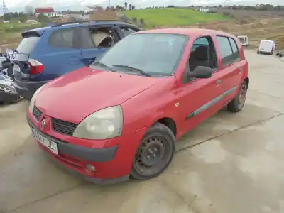 Утилизация автомобиля RENAULT CLIO II FASE II (B/CB0) Community года 2004 питание D7F7