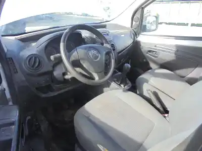 Vehicul casat citroen nemo furgón al anului 2012 alimentat 199a9000