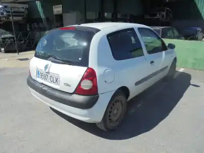 Здавання транспортного засобу renault clio ii fase ii (b/cb0) authentique року 2003 потужний 