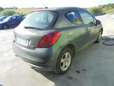 Veículo de Sucata peugeot 207 sport do ano 2007 alimentado 8fs