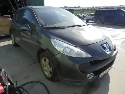 Veículo de Sucata peugeot 207 sport do ano 2007 alimentado 8fs