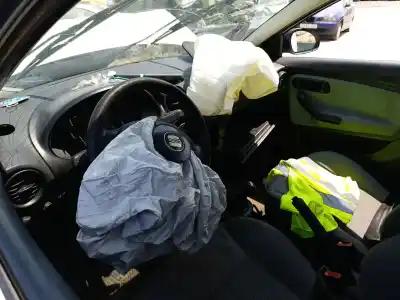 Veículo de Sucata seat ibiza iii (6l1) 1.9 sdi do ano 2002 alimentado asy