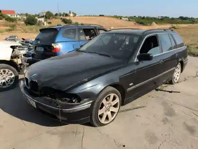 Scrapping Vehicle BMW 5 TOURING (E39)  of the year 2000 powered M47 D20 (204D1)