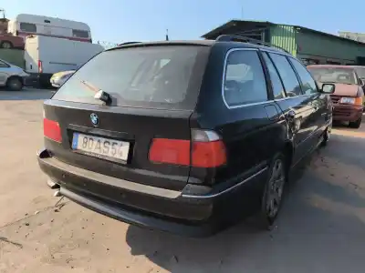 Scrapping Vehicle bmw 5 touring (e39) 520 d of the year 2000 powered m47 d20 (204d1)