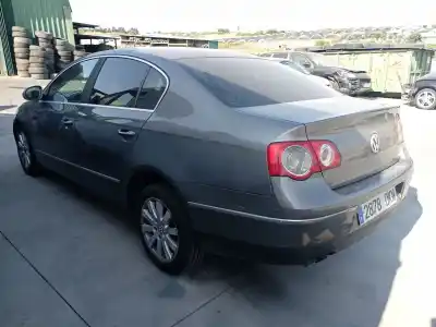 Scrapping Vehicle volkswagen passat b6 (3c2) 2.0 tdi 16v of the year 2005 powered bkp