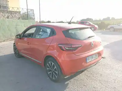 Veicolo di demolizione renault clio v (b7_) 1.0 tce 100 (b7mt) dell'anno 2019 alimentato h4d 450,h4d 452,h4d 460,h4d 480 Veicolo di demolizione renault clio v (b7_) 1.0 tce 100 (b7mt) dell'anno 2019 alimentato h4d 450,h4d 452,h4d 460,h4d 480