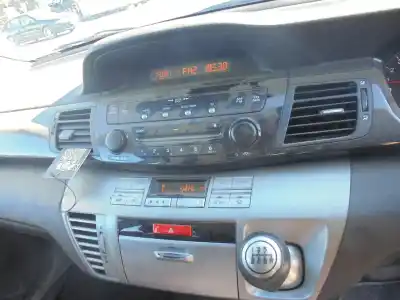 Veículo de Sucata honda fr-v (be) 2.2 i ctdi (be5) do ano 2007 alimentado n22a1