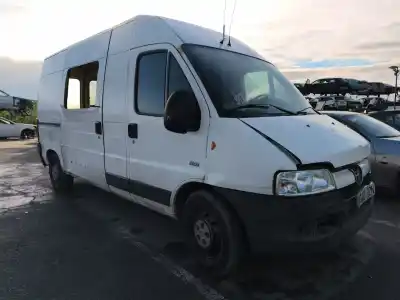 Vehículo de desguace PEUGEOT BOXER FURGÓN (244)  del año 2006 con motor 8140.43S (F28DTCR)