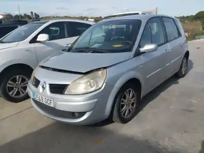 Vehículo de desguace RENAULT SCÉNIC II (JM0/1_)  del año 2008 con motor K9K 724