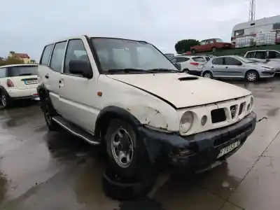 Véhicule à la ferraille NISSAN TERRANO II (R20)  de l'année 1996 alimenté TD27T