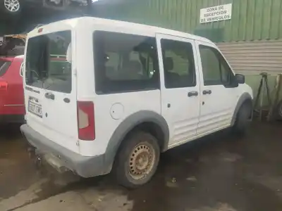 Véhicule à la ferraille ford tourneo connect 1.8 tdci /tddi /di de l'année 2010 alimenté bhpa,p7pa,p7pb,r2pa