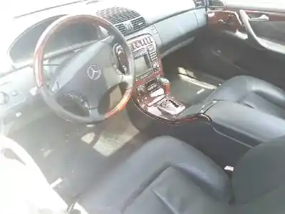 Veicolo di demolizione mercedes-benz clase cl (w215) coupe 500 (215.375) dell'anno 2001 alimentato m113960