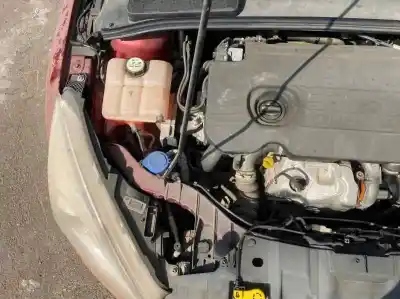 Veículo de Sucata ford focus turn. titanium do ano 2014 alimentado 