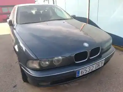 Sloopvoertuig bmw                                                serie 5 berlina (e39)                                                                                                                                                                                                                                      530d                                                                                                                                                                                                                                                       van het jaar 2005 aangedreven 306d1