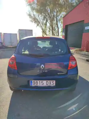 Sloopvoertuig renault clio iii dynamique van het jaar 2006 aangedreven k4j780