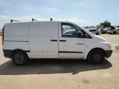 Véhicule à la ferraille mercedes-benz vito (w639) basic, combi 109 cdi compacto (639.601) de l'année 2008 alimenté 646980