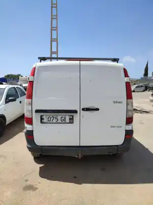 Véhicule à la ferraille mercedes-benz vito (w639) basic, combi 109 cdi compacto (639.601) de l'année 2008 alimenté 646980