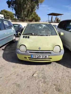 Scrapping Vehicle RENAULT TWINGO (CO6) 1.2 (C066/67/68) of the year 2002 powered D7F702