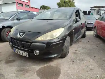 Здавання транспортного засобу PEUGEOT 307 BERLINA (S2)  року 2006 потужний 9HX