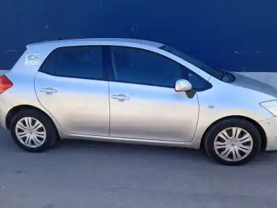 Veículo de Sucata toyota auris luna+ do ano 2008 alimentado 1ndtv