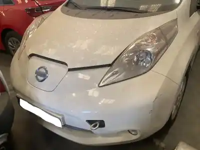 Veicolo di demolizione NISSAN LEAF 2.ZERO dell'anno 2015 alimentato EM57