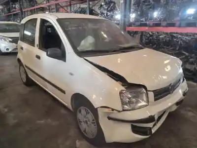 Veículo de Sucata fiat panda (312_, 319_) 1.2 lpg (312pxa1a) do ano 2009 alimentado 188a4000