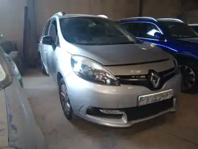 Sloopvoertuig RENAULT GRAND SCÉNIC III (JZ0/1_)  van het jaar 2015 aangedreven K9K 846